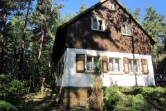 90