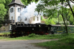 1058